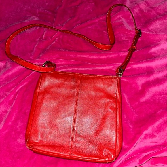 Red shoulder Bag - Picture 5 of 7